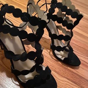 Black BCBG heels